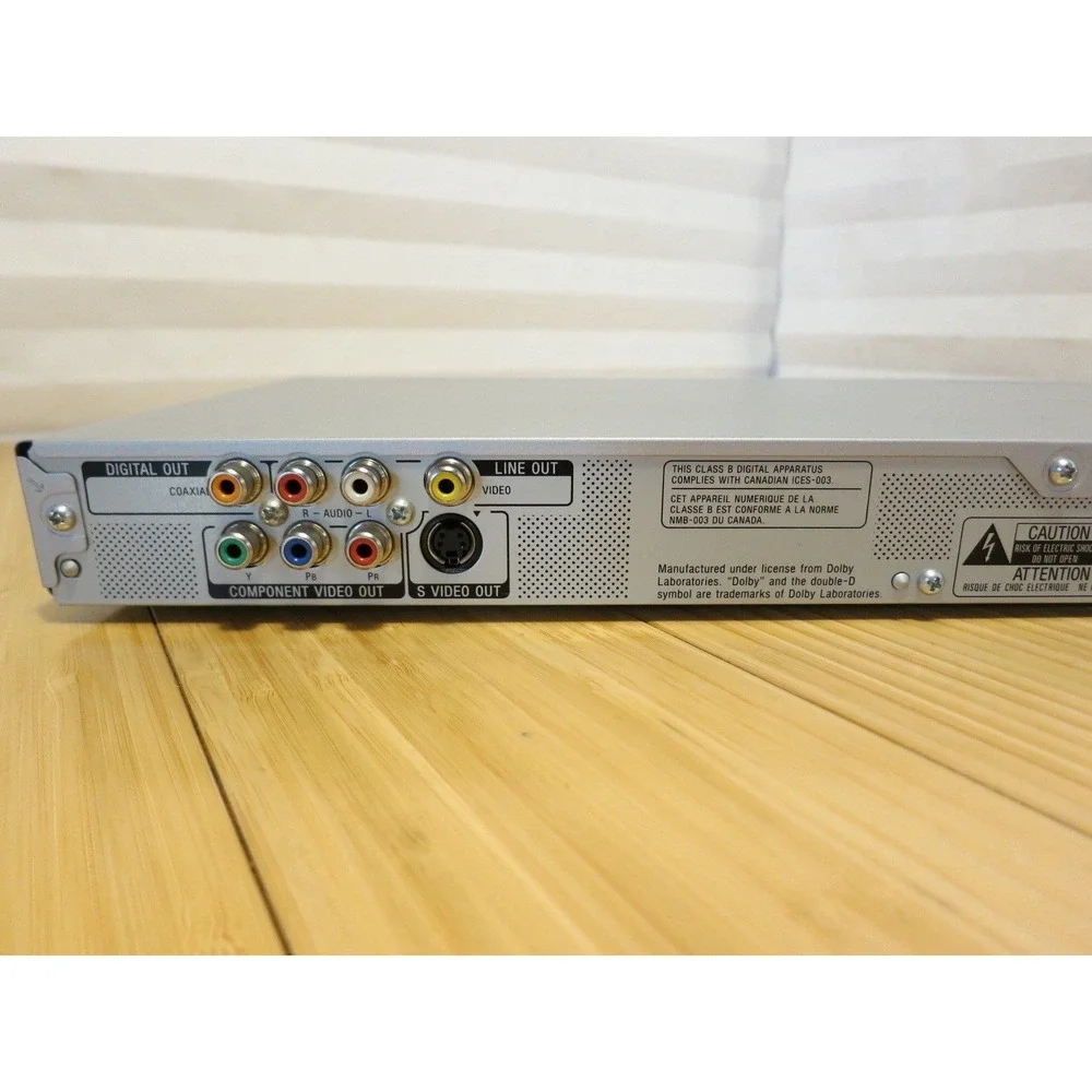 Sony DVP-NS50P DVD - CD Player With OEM Remote - Manual & RCA Cables‎